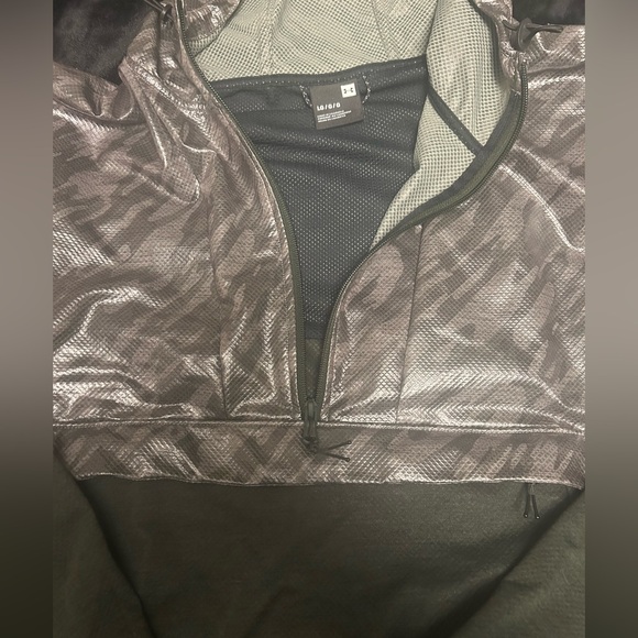 Underarmour Green and Gray Hooded Jacket - Picture 7 of 7